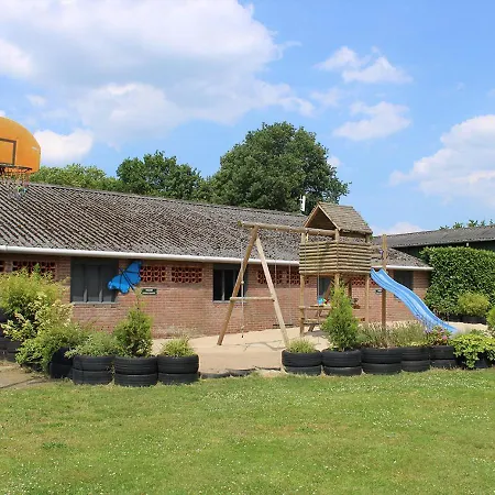 Chalet Minicamping De Lindenhoeve - Alpaca *