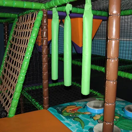 Minicamping De Lindenhoeve - Alpaca Chalet