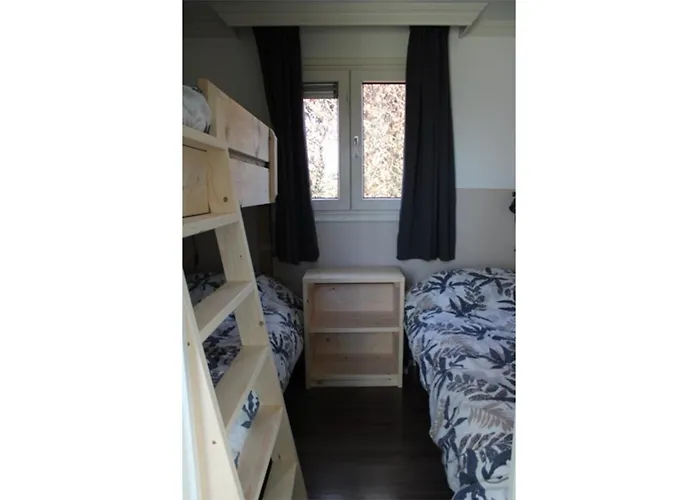 Minicamping De Lindenhoeve - Alpaca Nistelrode