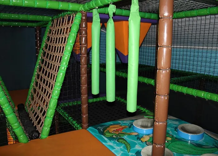 Minicamping De Lindenhoeve - Alpaca Chalet